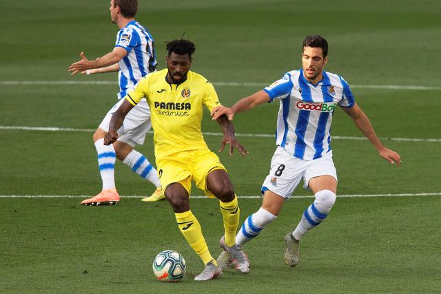 累坏了！杜兰特左小腿拉伤 至少伤停两周时间