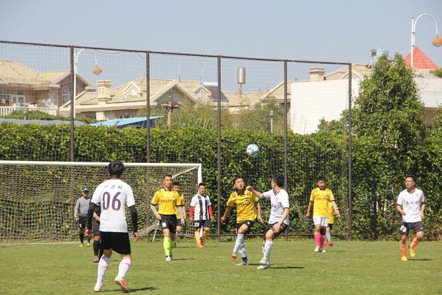 邮报：曼联有意大巴黎门德斯 曾随阿莫林联赛夺冠